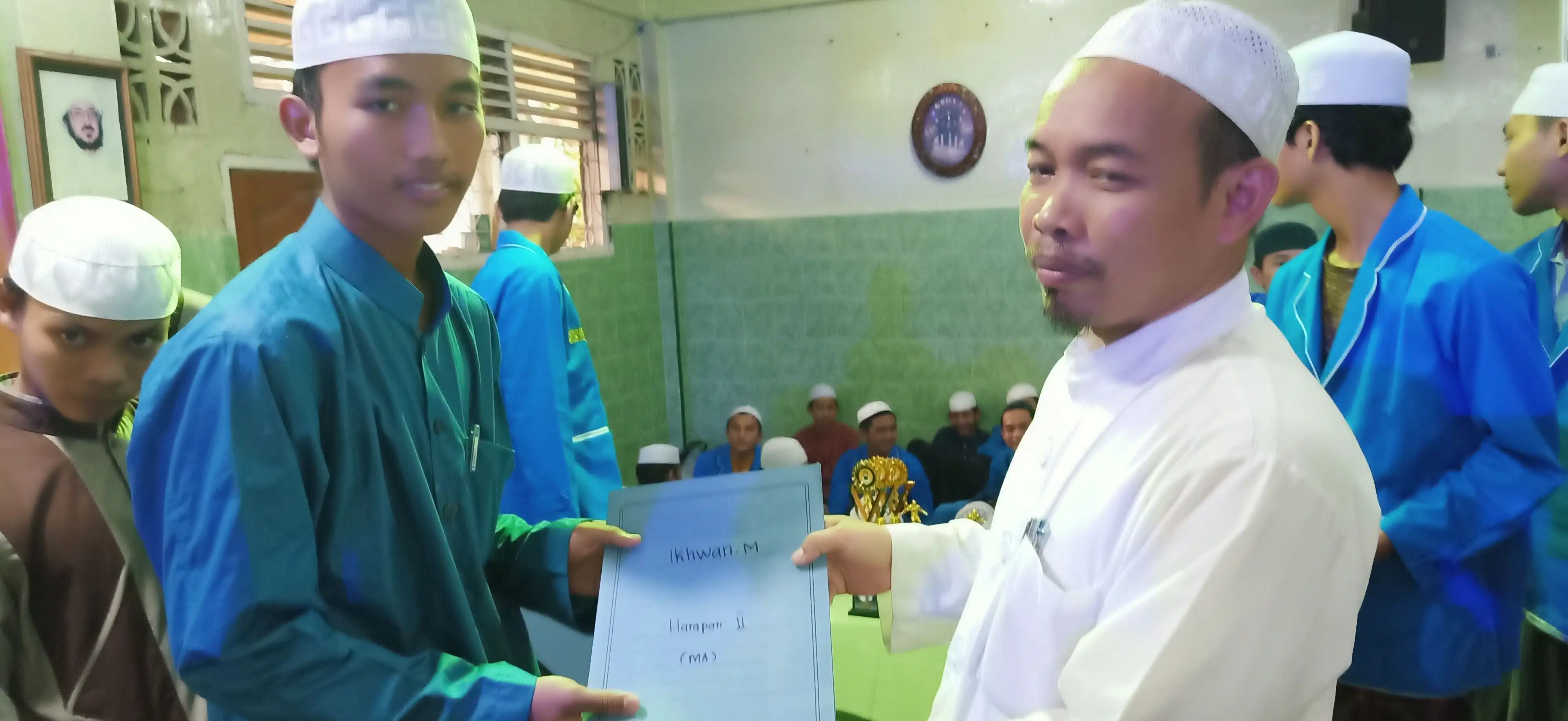 Pembagian Hadiah 114